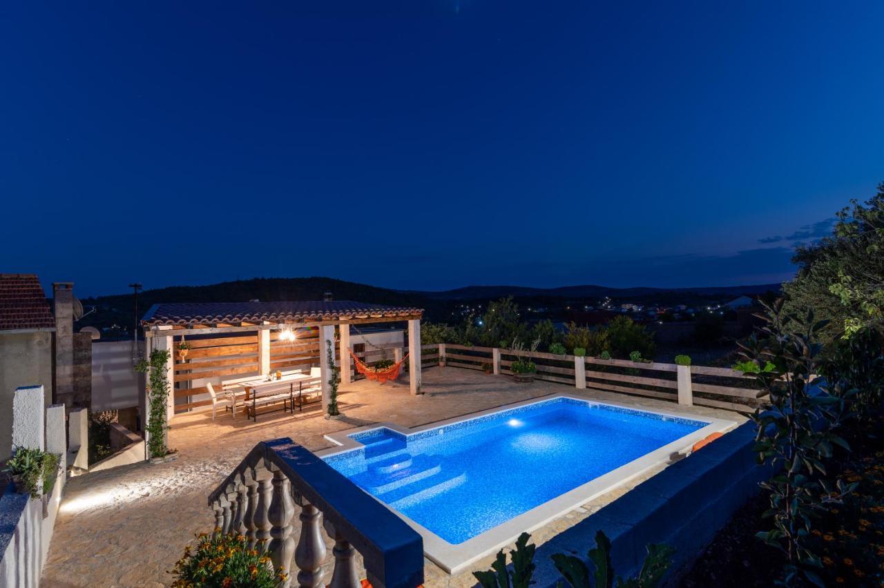 Eden Mediterranean House Vrsine Bagian luar foto