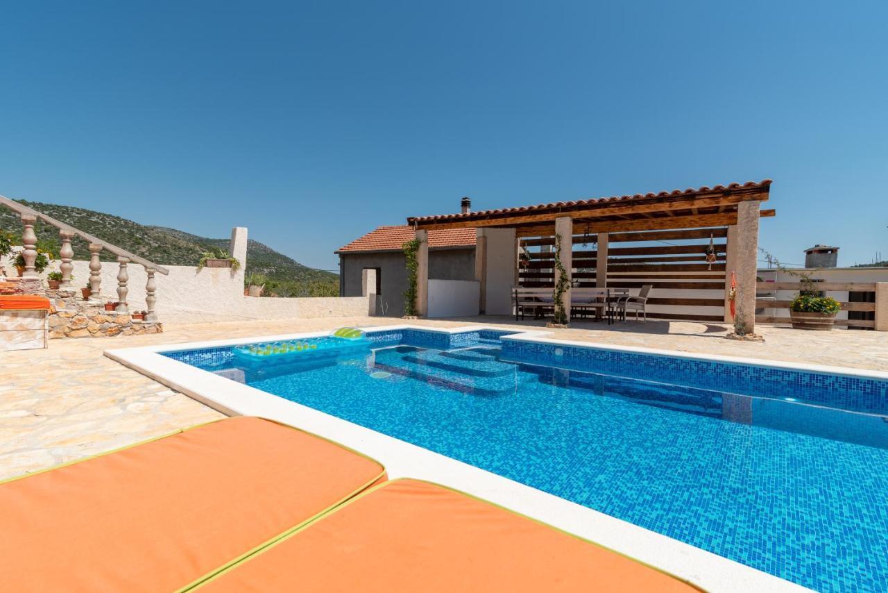 Eden Mediterranean House Vrsine Bagian luar foto