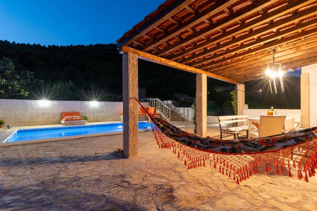 Eden Mediterranean House Vrsine Bagian luar foto