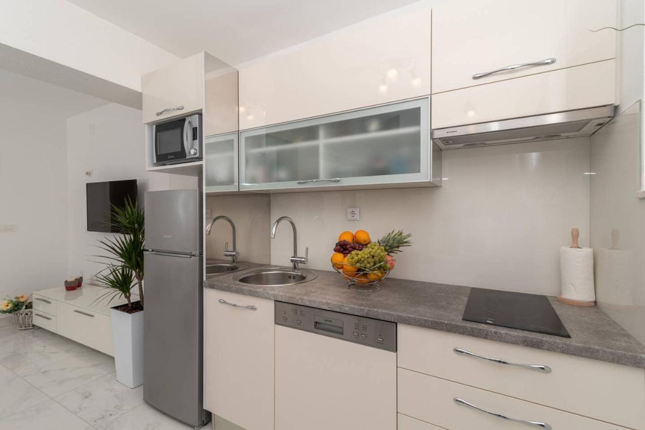 Eden Mediterranean House Vrsine Bagian luar foto