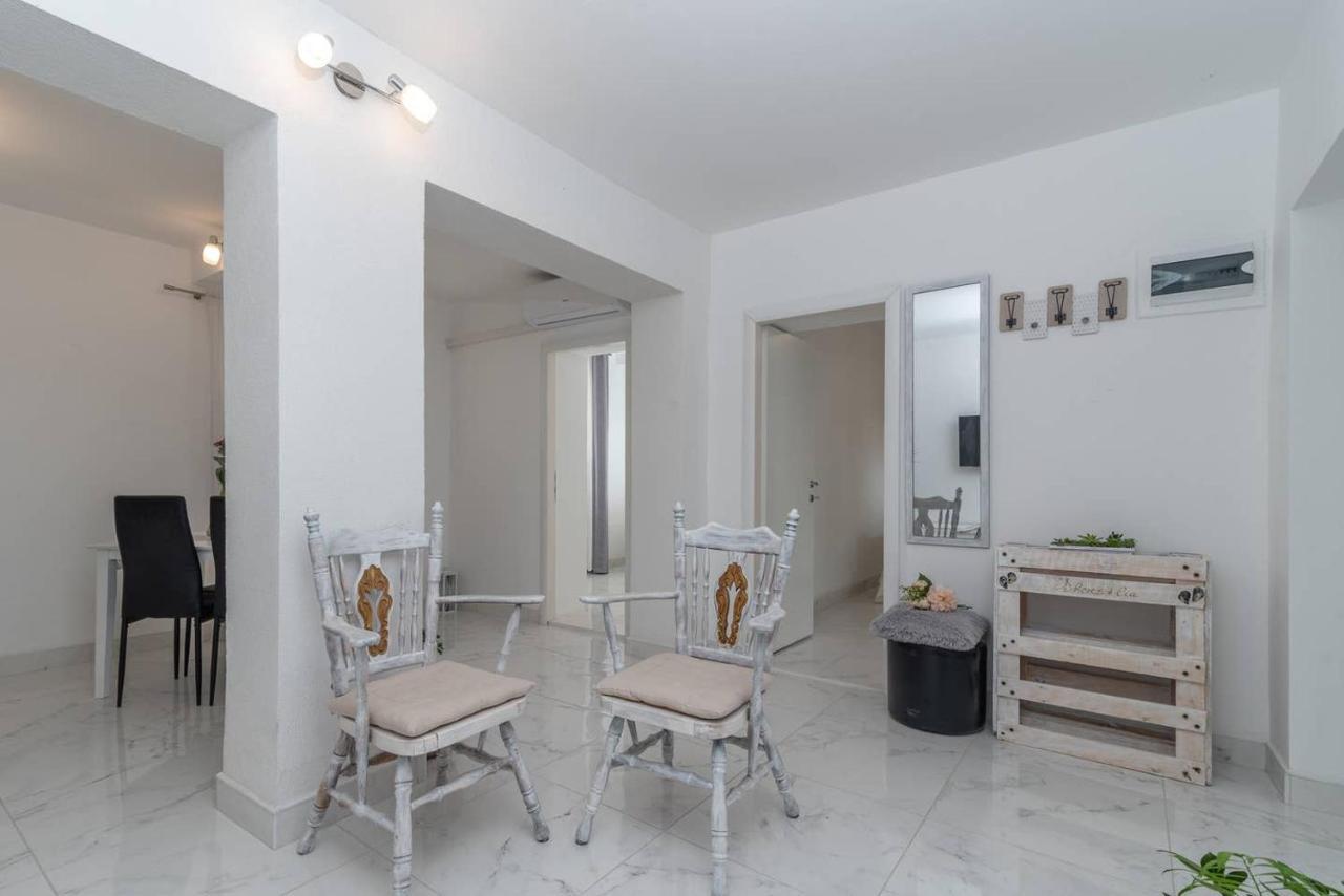 Eden Mediterranean House Vrsine Bagian luar foto