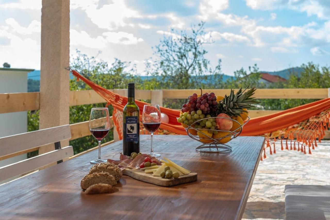 Eden Mediterranean House Vrsine Bagian luar foto